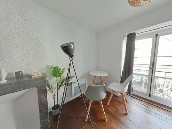 Studio meublé À Louer