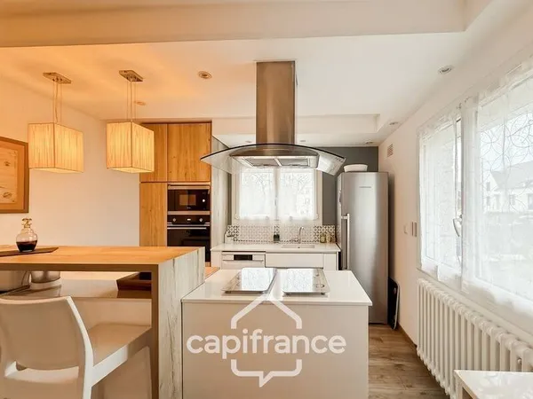 Maison 6 pièces 160 m²