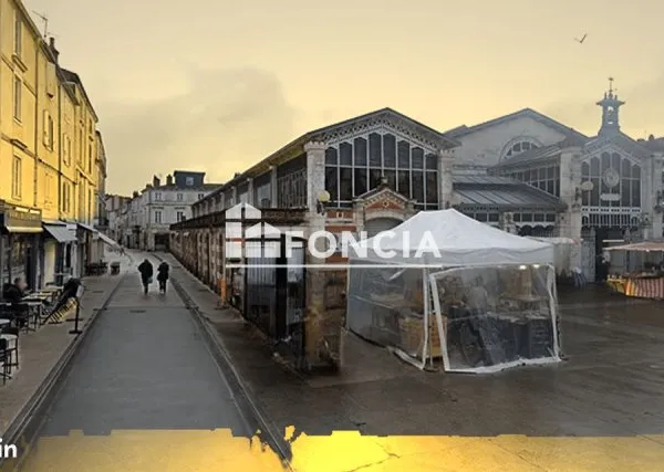 Marché central - Emplacement de 1er choix