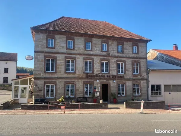 Murs et fond de restaurant (proche Sarrbourg)