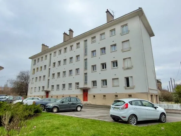 APPARTEMENT T2 BIS 50m² LUMINEUX, QUARTIER VAL D'ATHIS, PETITE COPROPRIÉTÉ SÉCURISÉE AVEC JARDIN ET 