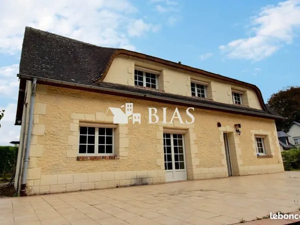 Pavillon 8 pièces 130 m²
