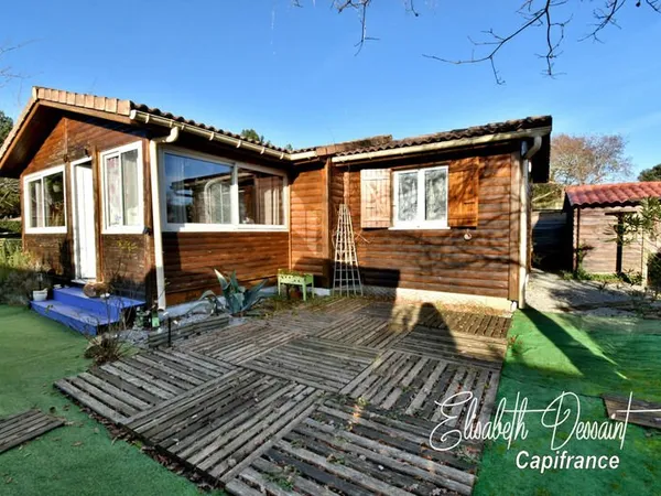 Chalet 4 pièces avec véranda, jardin sans vis-à-vis et piscine