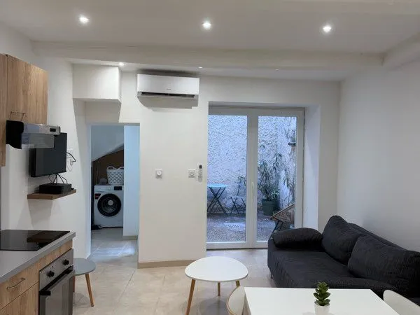 Loft centre ville avec extérieur