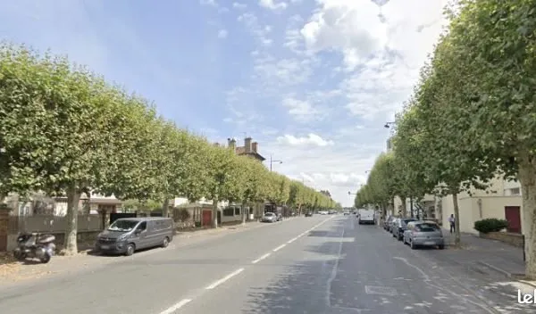 Boutique 77 m² CHAMPIGNY SUR MARNE