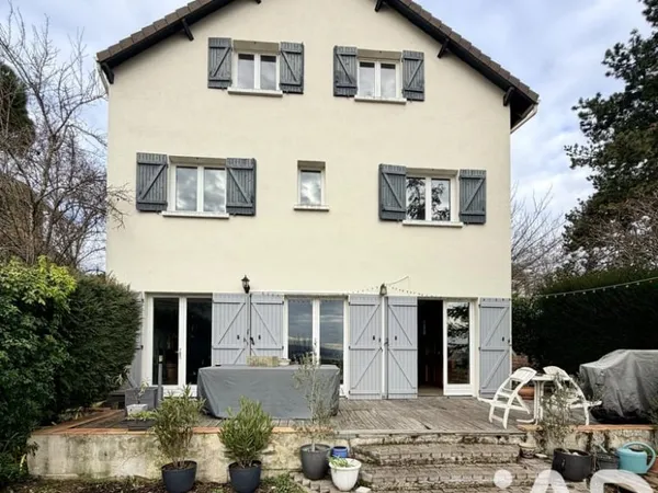 Vente Maison traditionnelle 8 pièces