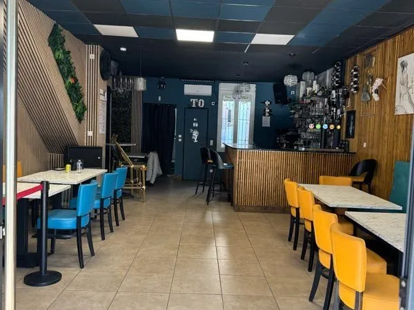 Hôtellerie et restauration Vente Bordeaux  85m² 90000€