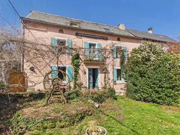 A la limite du Tarn et de l'Aveyron - maison renovée avec 4 chambres