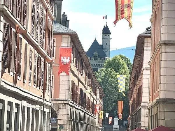 Fonds de commerce 107 m² Chambéry