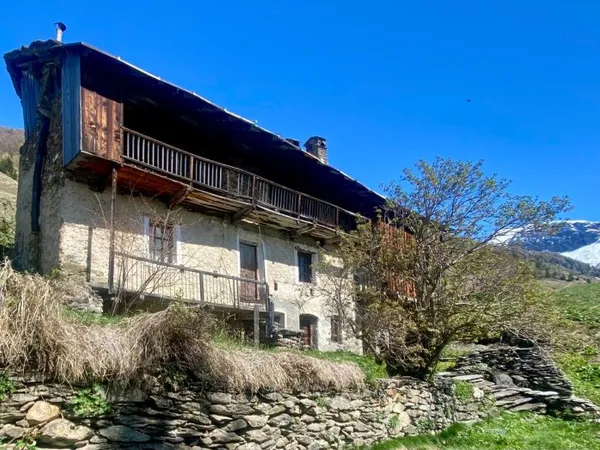 Maison 2 pièces 57 m²