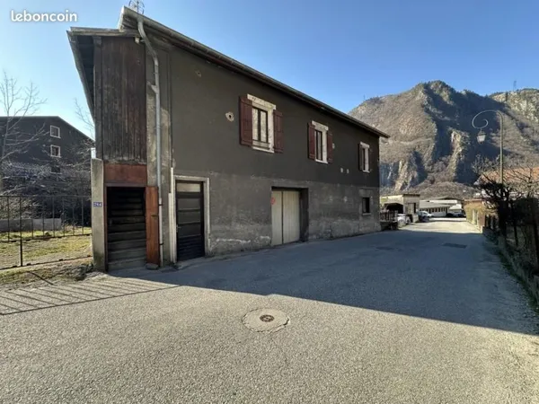 Maison 5 pièces 134 m²
