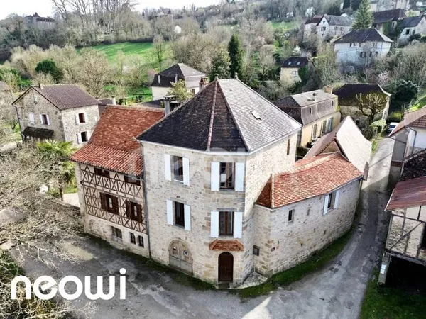 Maison 6 pièces 250 m²