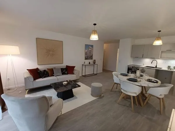 Appartement 4 pièces 84 m²