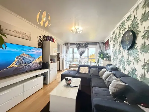 Appartement F4 spacieux et lumineux À 5 minutes de la gare