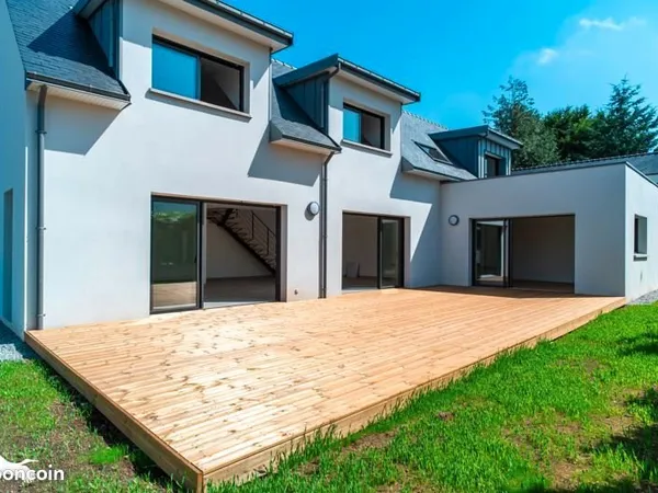 Maison 5 pièces 203 m²