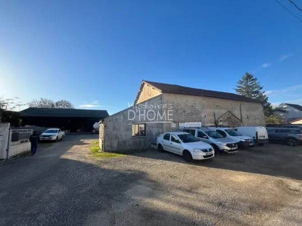 Ferme 300 m²