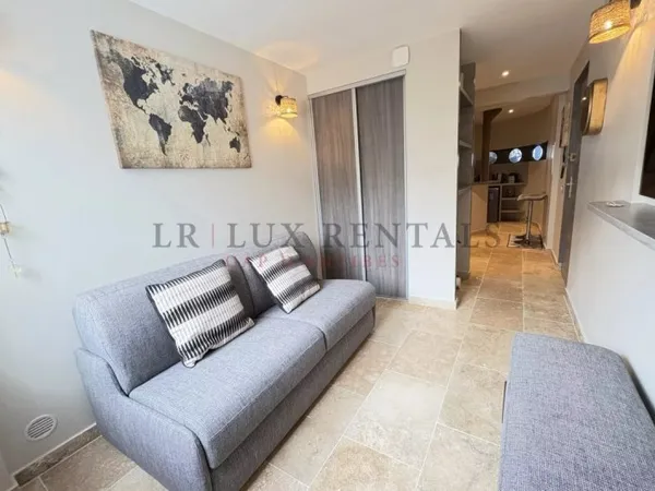 Studio front de mer en vente à Juan les Pins