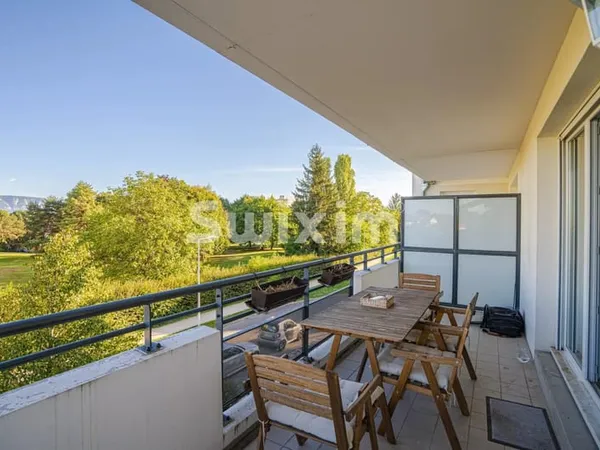 T3 meublé de 67m2 avec balcon, place de parking et garage fermé!
