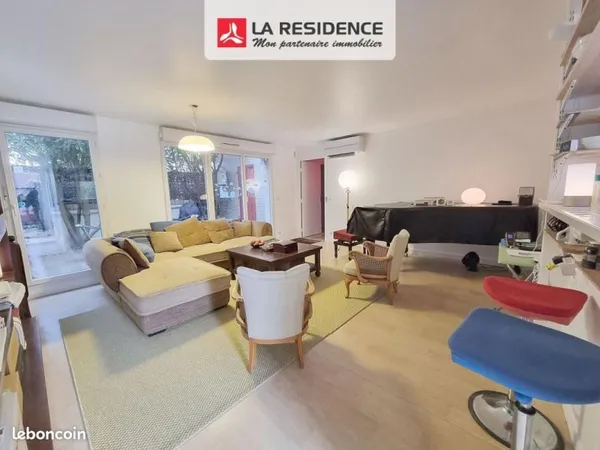 Appartement 5 pièces 97 m²