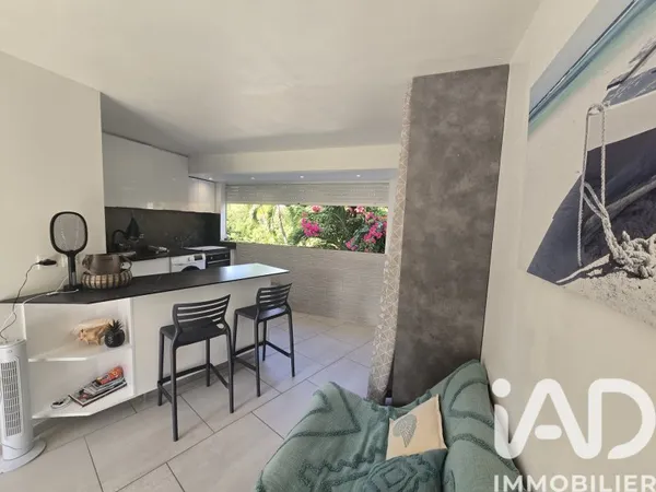 Studio 1 pièce 24 m²