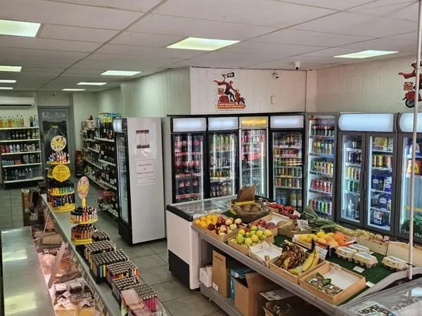 Commerce Vente Carcassonne  270m² 190000€