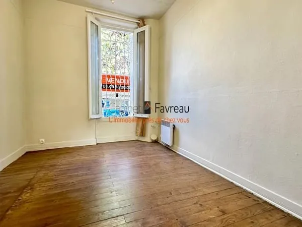CACHAN - Centre-ville - Studio - 17m² - Cave