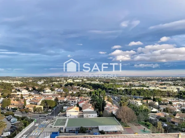 Appartement T4 de 90 m², vendu avec une cave et un garage