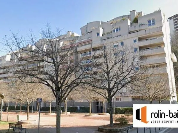 Parking 25 m²