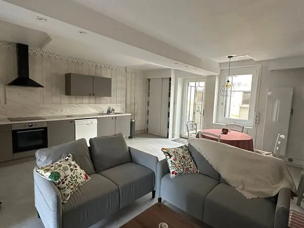 CHARMANTE MAISON LUMINEUSE 78m2 ET TERRAIN CLOS ATTENANT