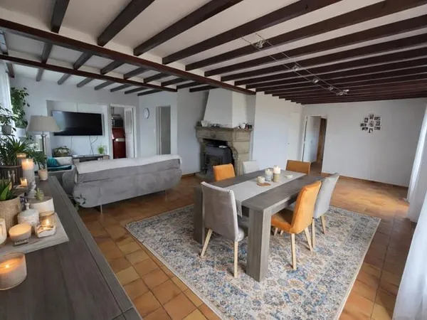 Maison Saint James 9 pièce(s) 161.50 m2
