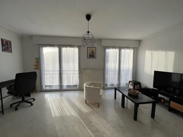 APPARTEMENT T1 BIS - 45.50m2 - A LOUER