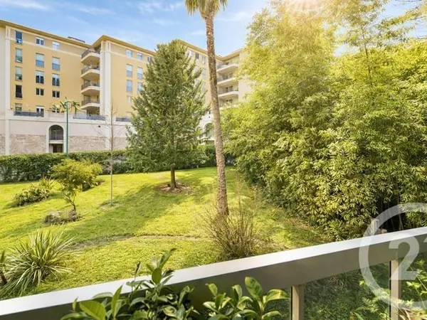 Appartement 4 pièces 86 m²
