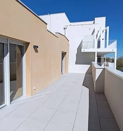 Appartement 5 pièces 121 m²