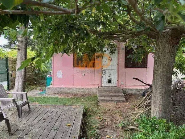 Terrain constructible 278 m²