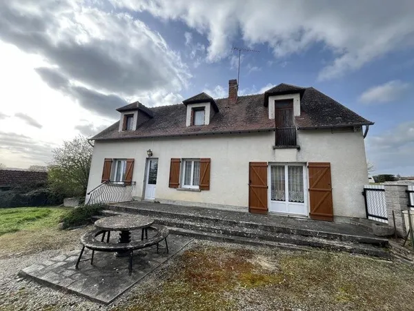 Maison de bourg de 4 pièces principales