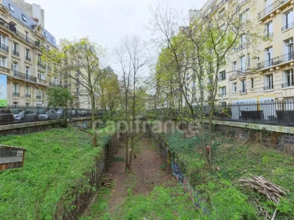 Appartement avec terrasse à vendre 6 pièces PARIS 16EME ARRONDISSEMENT (75)