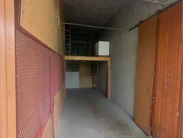 Garage 22m2 + Mezzanine