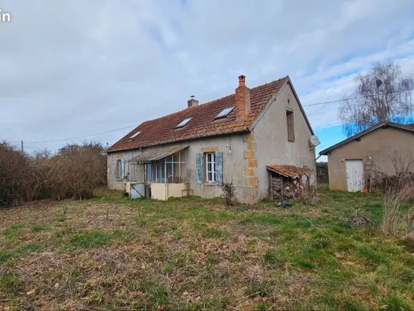 Fermette 3 chambres Vieure/Allier