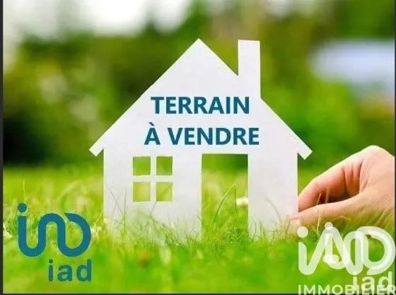 Terrain 400 m²