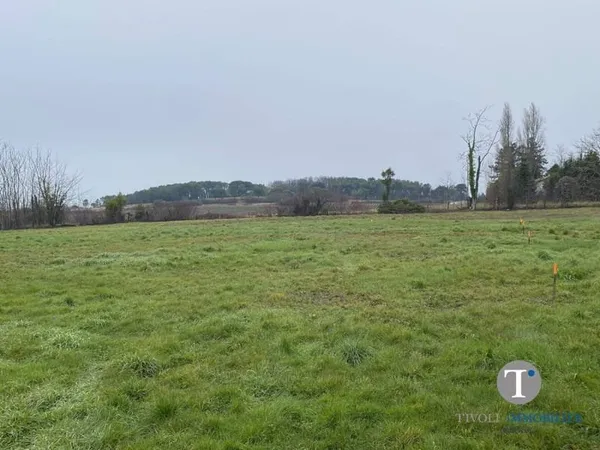 Terrain 1130 m²