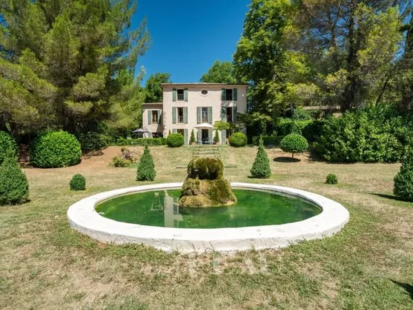 Valensole - Maison bourgeoise du XIXème siècle