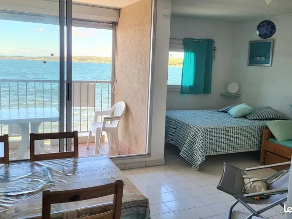 Vends studio vue étang