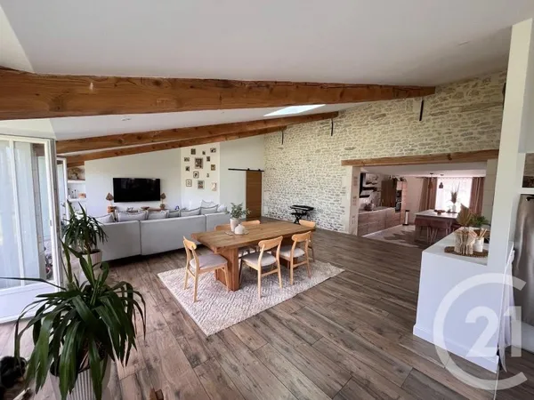 Maison 6 pièces 200 m²
