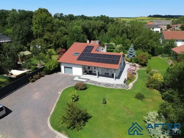 Maison Thiebaumenil 8 pièce(s) 155 m2