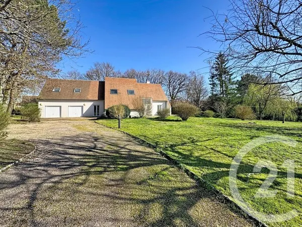 Maison 9 pièces 299 m²