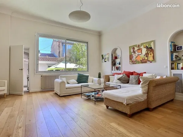 Maison 6 pièces 170 m²