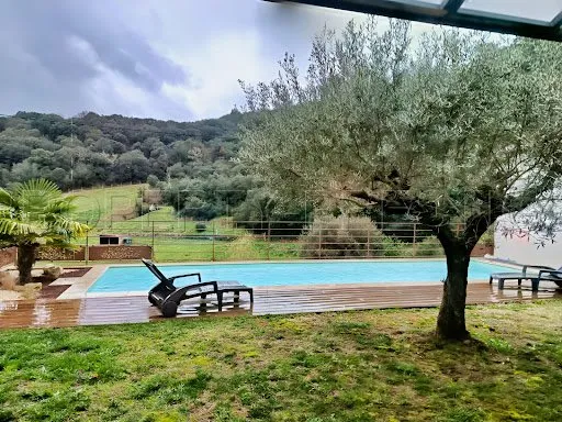 Propriété 250 m²