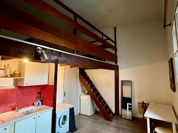 AIX - Grand Studio meublé Avec mezzanine Sextius