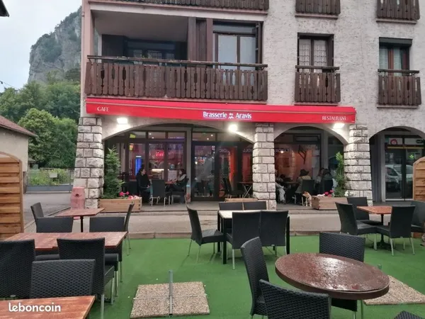 Fonds de commerce 80 m²