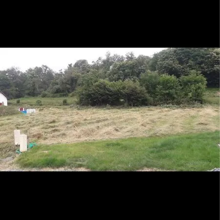 Terrain constructible et viabilisé